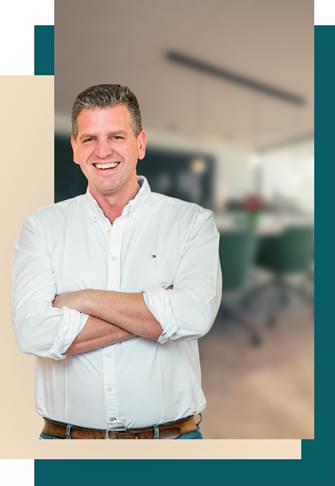 Bild von team/footer-cta-person-markus-bach-sm